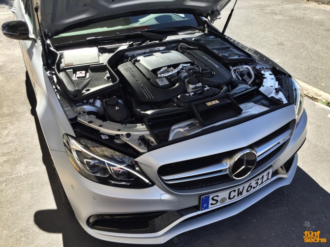 C63S_motorraum