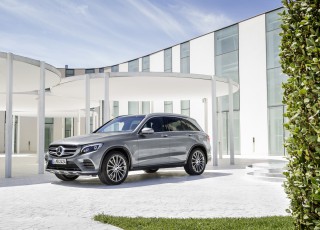 Mercedes-Benz GLC 350e 4MATIC, EDITION 1, SELENITGRAU, AMG Line Exterieur Mercedes-Benz GLC 350e 4MATIC EDITION 1, Selenite Grey, AMG Line, Exterior